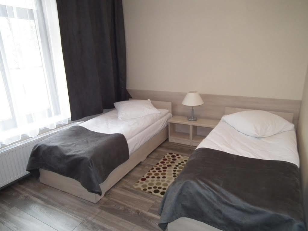 Hotel Nest Gniezno Dış mekan fotoğraf